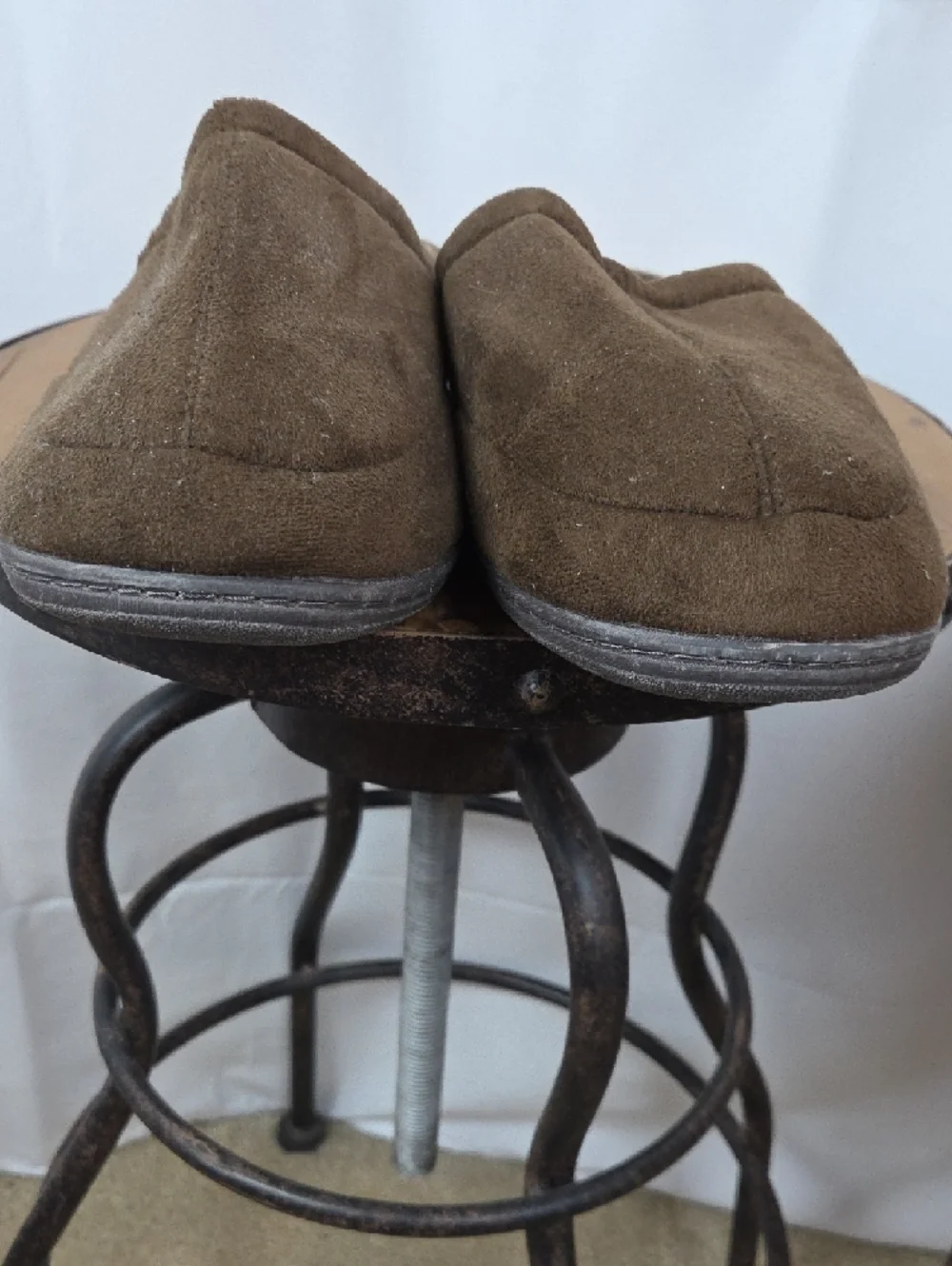 Stafford Men's Brown Suede-Look Slip-On Slippers